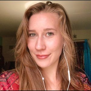 Meet your Posher, Rachel